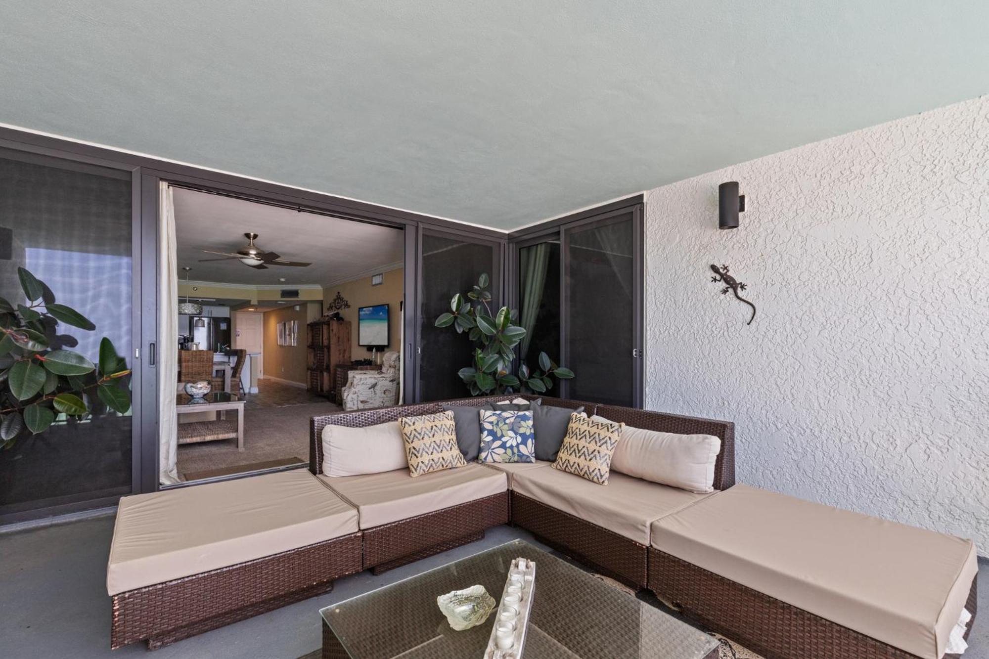 Stunning 2/2 Designer Condo W Coastal Appeal Right On The Gulf! Panama City Beach Esterno foto